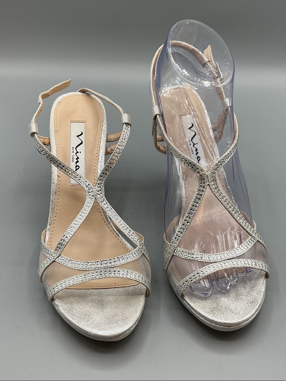 Nina Blossom silver strappy sandals with crystal embellishments, size 7 EUC